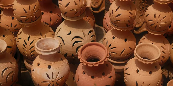 Terracotta vs. Plastic vs. Ceramic Pots: Which Is Best for Houseplants?